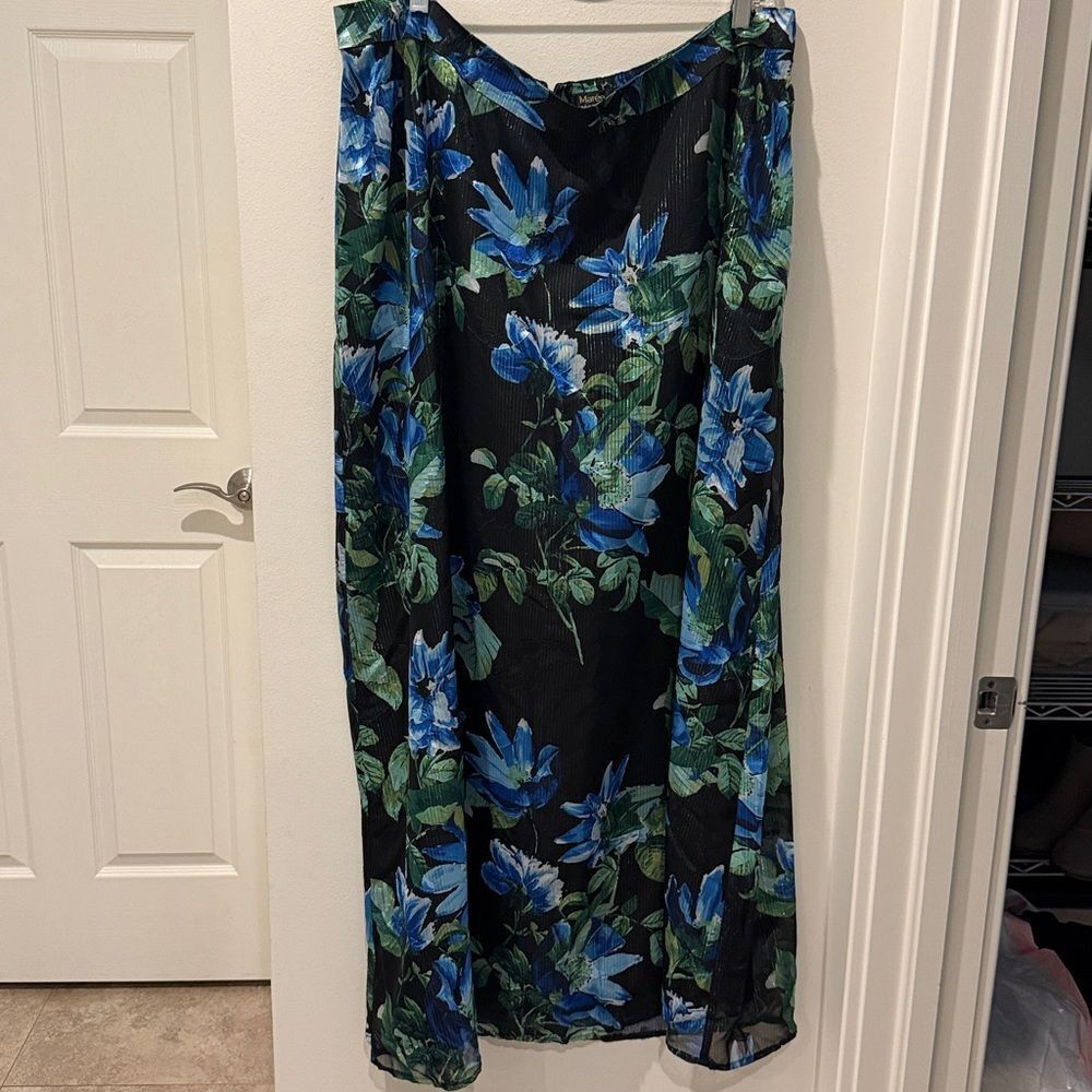 Maree Pour Toi  Floral Multicolored Maxi length Shirt size 18